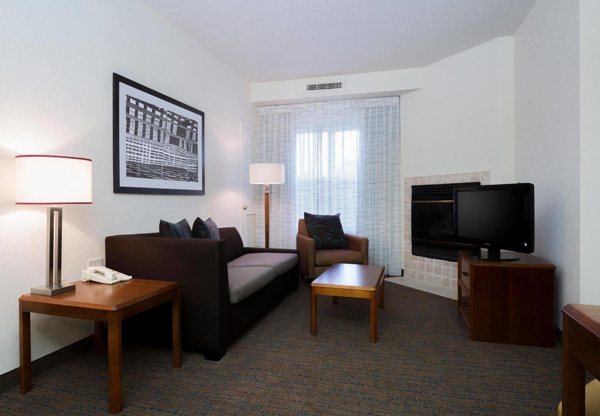 Residence Inn Kansas City Olathe Exteriör bild